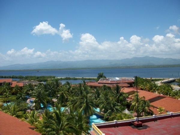 Défi du lundi : du bleu ! 20120529-022341.jpg