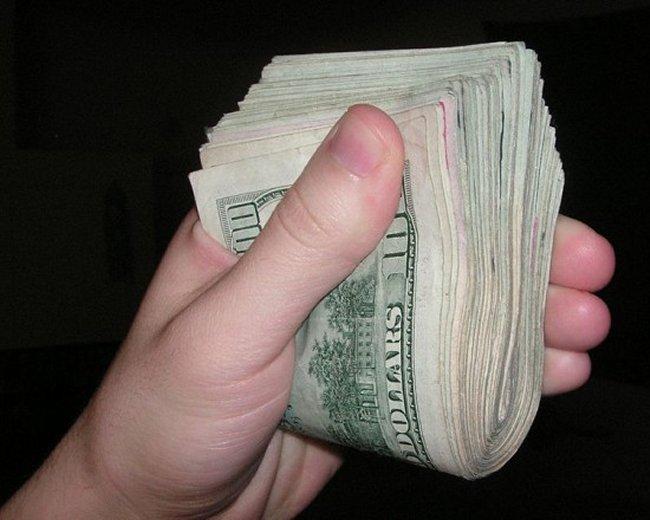 Facebook publication argent Facebook publication argent Facebook : une australienne publie des photos avec des billets et se fait cambrioler