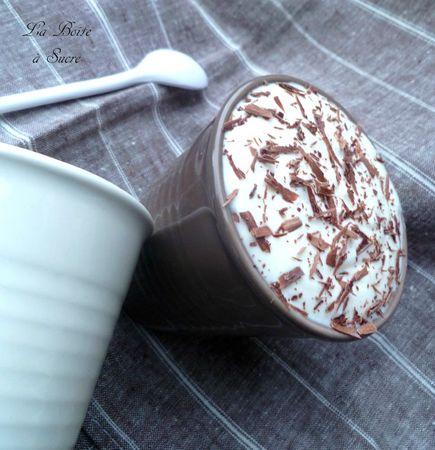 Mousse légère straciatella Mousse légère straciatella