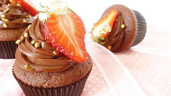 cupcakes fraise et philadelphia milka2