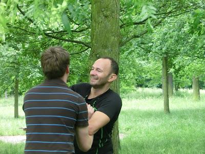 Agression dans le bois de Vincennes Agression dans le bois de Vincennes