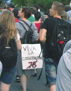 Crise sociale: Anticapitalistes, marxistes et pandas anarchistes Crise sociale: Anticapitalistes, marxistes et pandas anarchistes