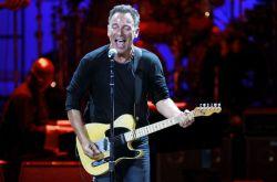 Un nouvel hymne national américain composé par Bruce Springsteen ? Un nouvel hymne national américain composé par Bruce Springsteen ?