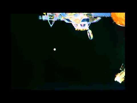 Vidéo postée de l’espace (ISS) : lever de Lune au-dessus de la Terre Image de prévisualisation YouTube