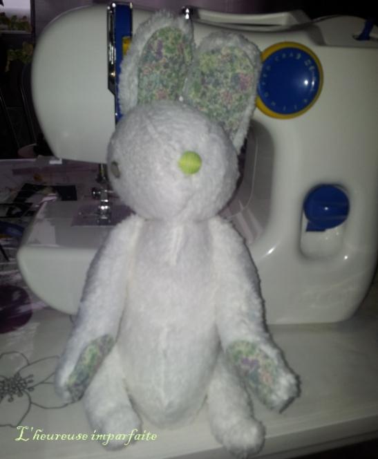 dernier né Une peluche toute douce : joli lapin