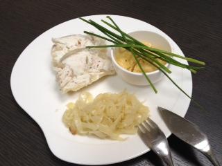 Assiette de colin en gelée, sauce mousseline et fenouil confit BELLE RECETTE DE COLIN EN GELEE