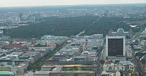 Reichstag_Tiergarten.JPG
