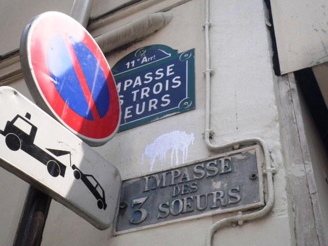 Impasse des 3 soeurs Plaques des rue de Paris n°2