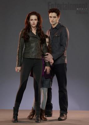 Le photoshoot officiel d'Edward, Bella et Renesmée dans BD2 !