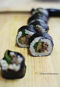 Des recettes d’en-cas populaires en Corée 김밥완성