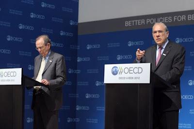 Les recettes de l'OCDE pour les retraites : Partir à 70 ans et cotiser à une pension privée ! Les recettes de l'OCDE pour les retraites : Partir à 70 ans et cotiser à une pension privée !