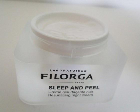 La Crème Resurfaçante Nuit “Sleep And Peel” de Filorga