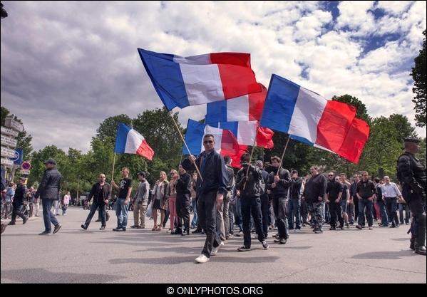 manifestation-contre-droit-de-vote-des-etrangers-paris-0005