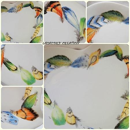 Peinture sur porcelaine , apres la chouette..... les plumes travail plumes peinture porcelaine coeur