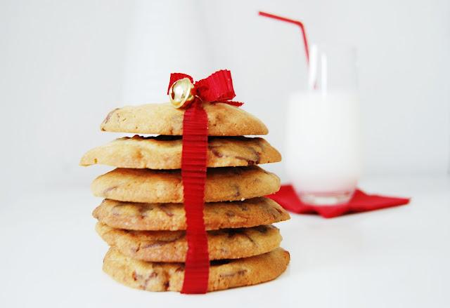 Cookies amandes et chocolat au lait: la revanche du Lapin Or