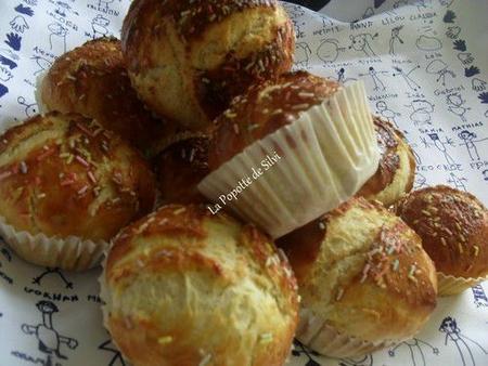 Petites brioches au yaourt SAM_2184