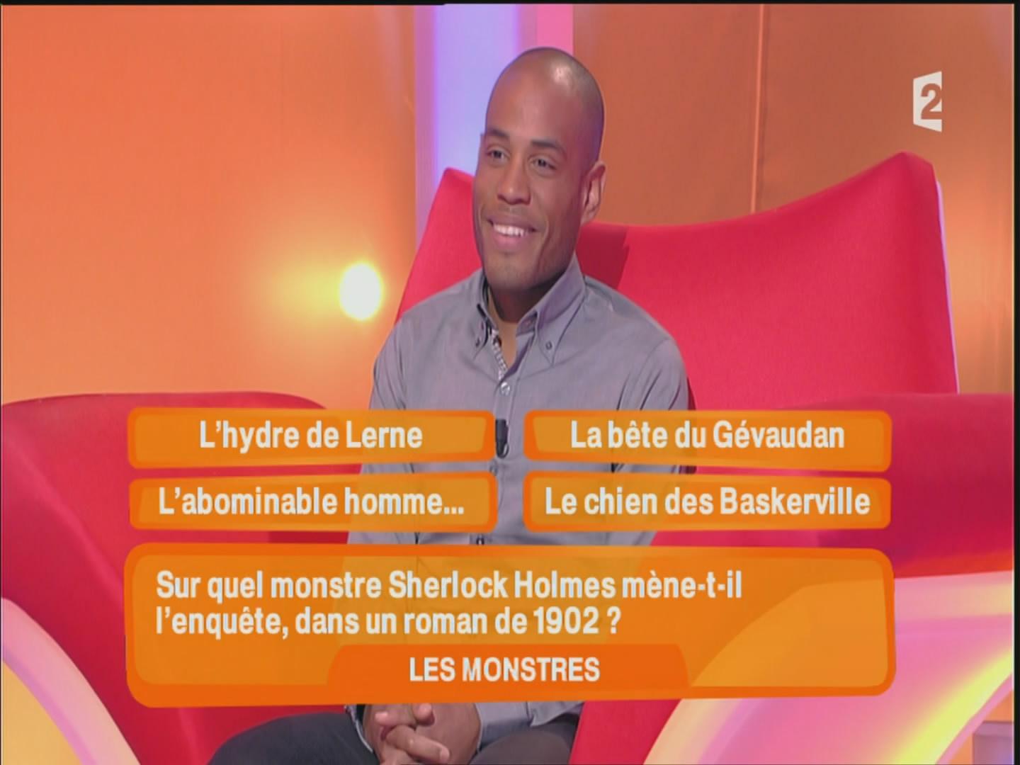 nagui-2 Nagui fait deshabiller un candidat !