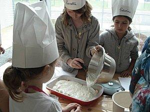 Cours de cuisine enfants juin 2012: 1ère partie juin-2012-8.jpg