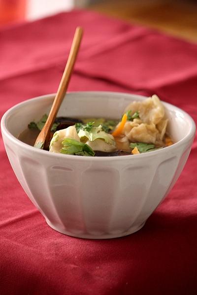 WontonCabillau WontonCabillau Soupe piquante aux wontons : Quand le cabillaud rencontre le ravioli