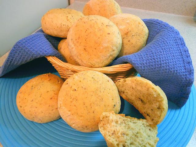 Petits pains tout ronds Petits pains tout ronds