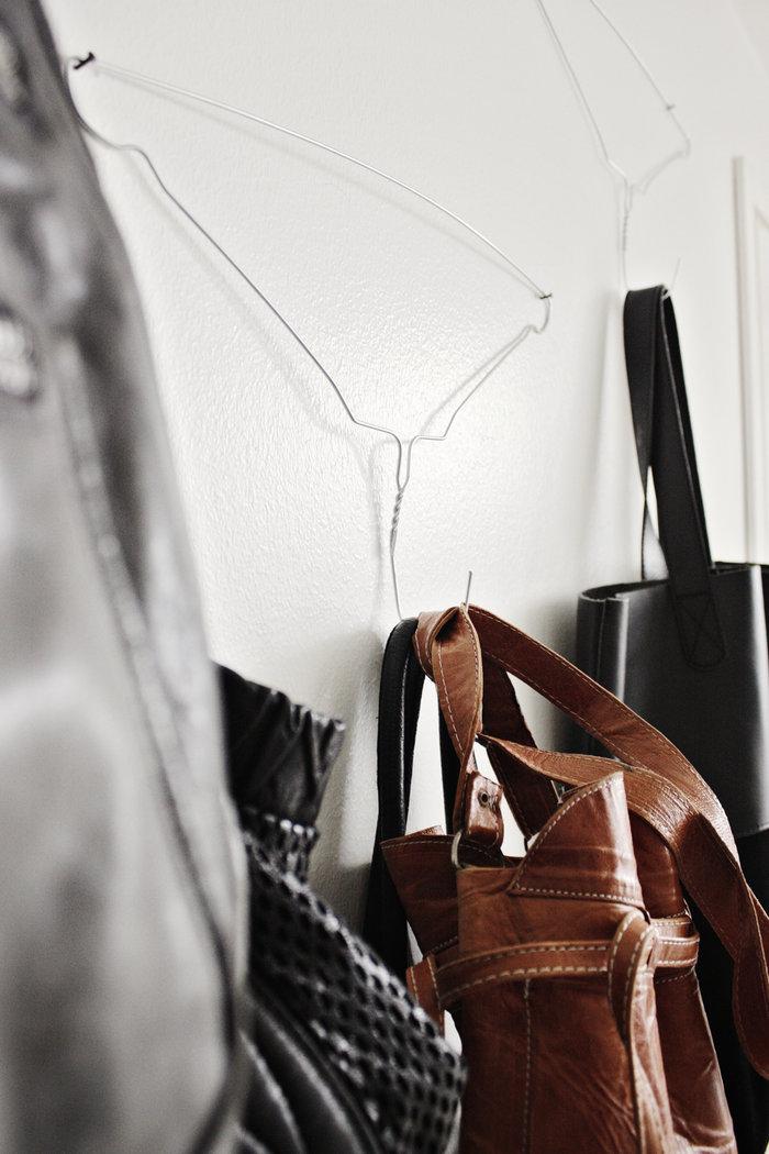 naulakkolakanat_025_0 Que faire avec des cintres… le retour