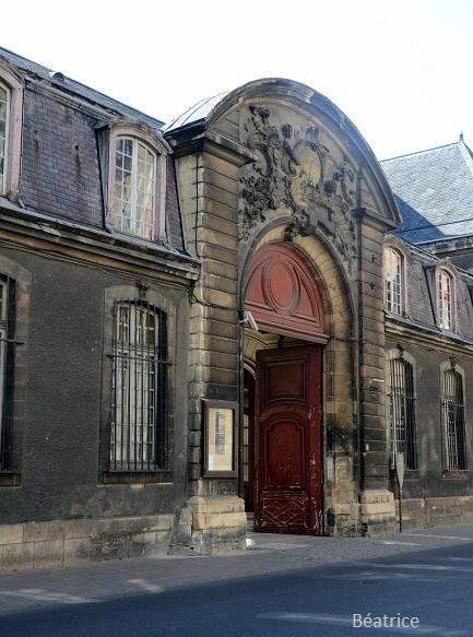 L'entrée du Musée des Beaux-Arts Musee Beaux Arts2.2