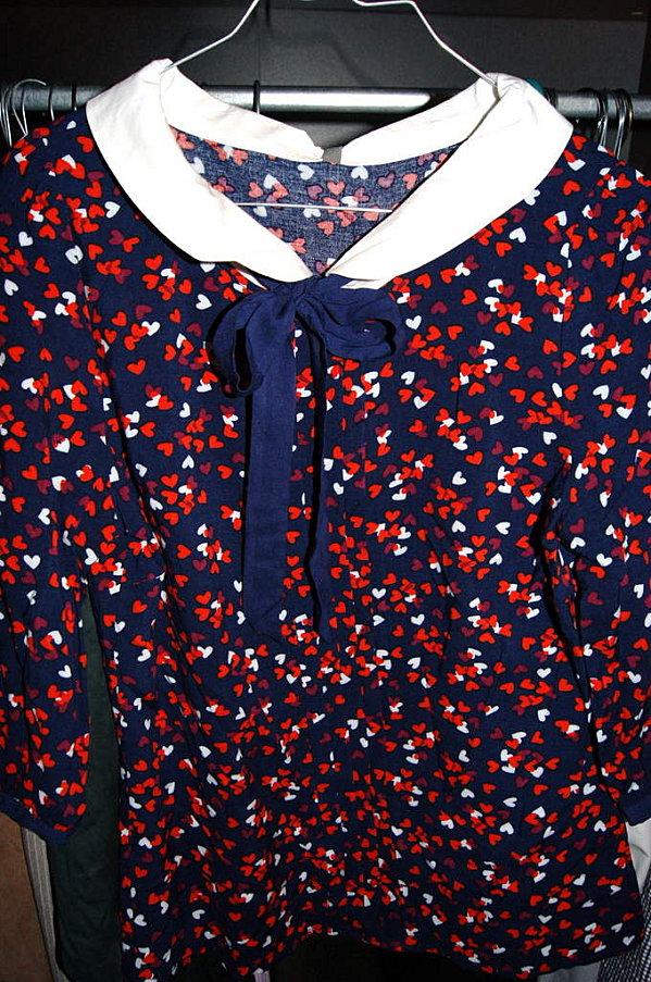 Emmaüs : la pochette Dior DSC05057