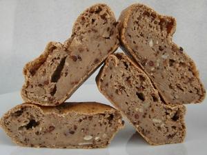 cake noisette et fèves de cacao DSC07323