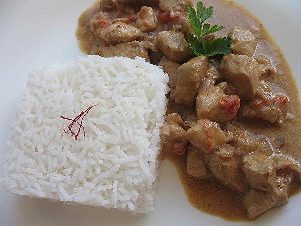 230612 poulet au curry rouge et riz de l'himalaya 004