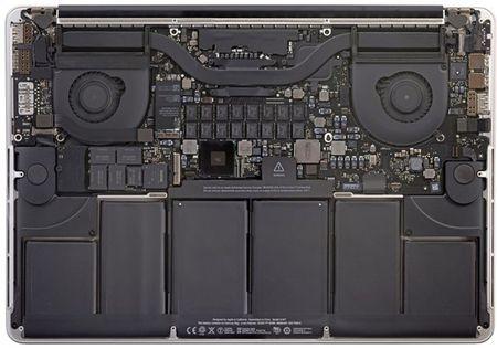 Le MacBook Pro Retina déclaré irréparable par iFixit Le MacBook Pro Retina déclaré irréparable par iFixit