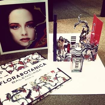 Aperçu de l'emballage du parfum Florabotanica imagebam.com