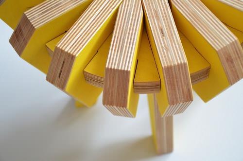 Tabouret Asterisk par Christina Sicoli Tabouret Asterisk par Christina Sicoli