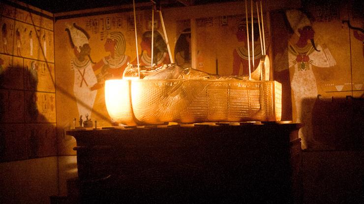 tutankhamun-parnasse-2 tutankhamun-parnasse-2