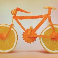 Dan Cretu vélo en orange