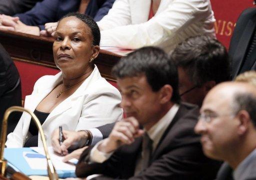 Taubira souhaite les politiques publiques contre la prostitution