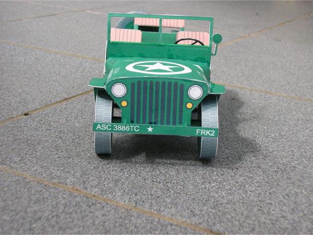 Jeep Willys en papercraft