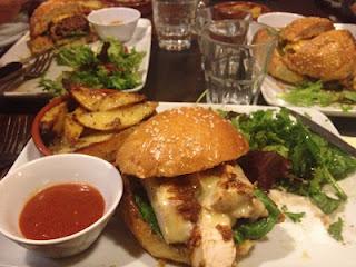 Le Mal Barré - Poulet & figues Burger Le Mal Barré - Poulet & figues Burger