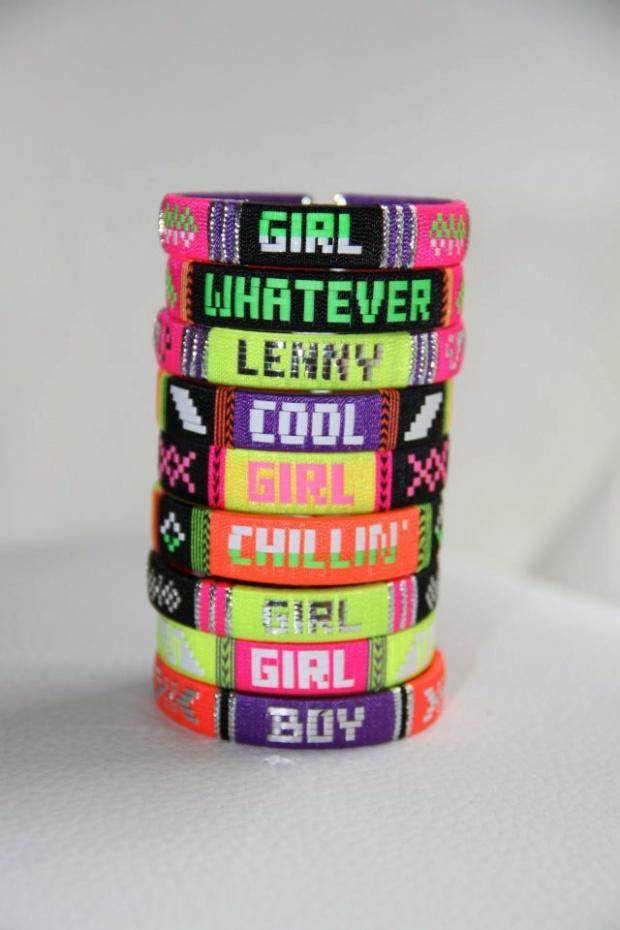 Les bracelets qu'il nous faut cet été ! Les bracelets qu'il nous faut cet été !