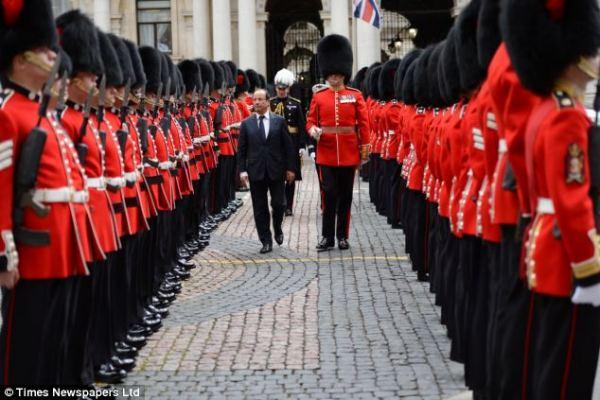 François Hollande victime de l’humour british pour sa visite à Londres ?