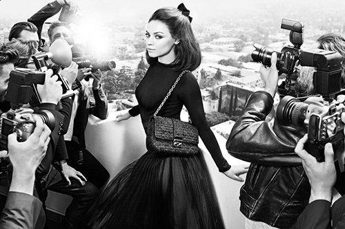 Mila Kunis rétro pour la nouvelle campagne Dior : IN or OUT ?
