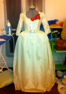 Robe à l'anglaise blanche : remise à zéro et changement de programme Robe à l'anglaise blanche : remise à zéro et changement de programme