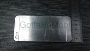 iphone fuite iphone fuite 300x171 LiPhone 5 nen fini pas de fuiter !