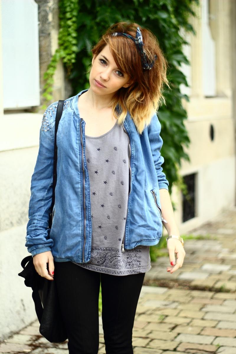 Spikes on shoulders ! Hebergeur d'image