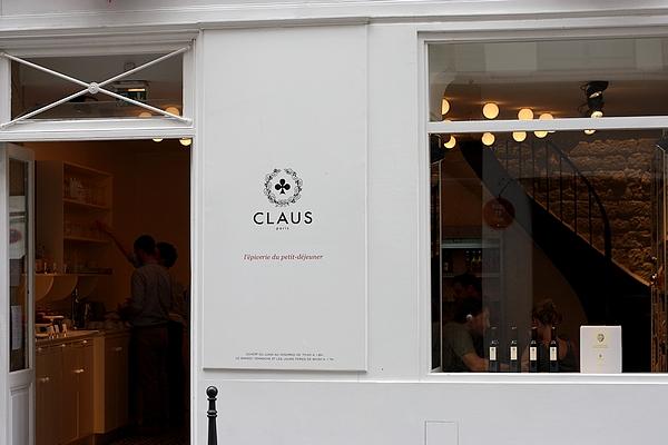 Claus1 Claus1 Lami du petit déjeuner, lami... Claus !