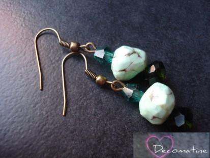 boucles d’oreilles pendantes perles vertes