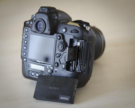 Nikon D4 Lexar annonce la sortie de cartes XQD