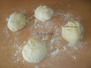 Les croissants de loubna (au lben et tres simples à faire ) SAM_2651