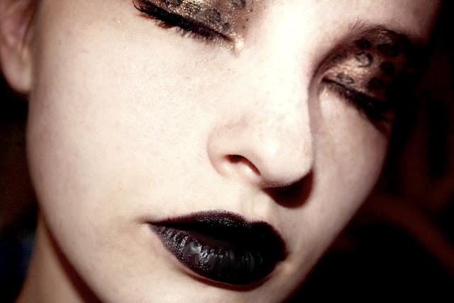 Le léopard ne se déplace pas sans ses Taches Le léopard ne se déplace pas sans ses Taches