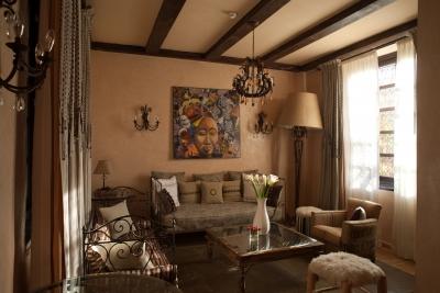 decocrush.fr | visite déco : voyage à l'hotel Tigmiza Suites & Pavillions à Marrakech Marrakech : un riad à la décoration envoutante