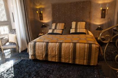decocrush.fr | visite déco : voyage à l'hotel Tigmiza Suites & Pavillions à Marrakech Marrakech : un riad à la décoration envoutante